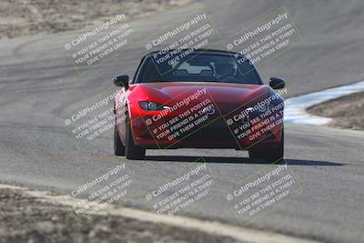 media/Nov-10-2025-Private Event (Mon) [[7fd464aee1]]/Novice/Session 2 (Phil Hill)/